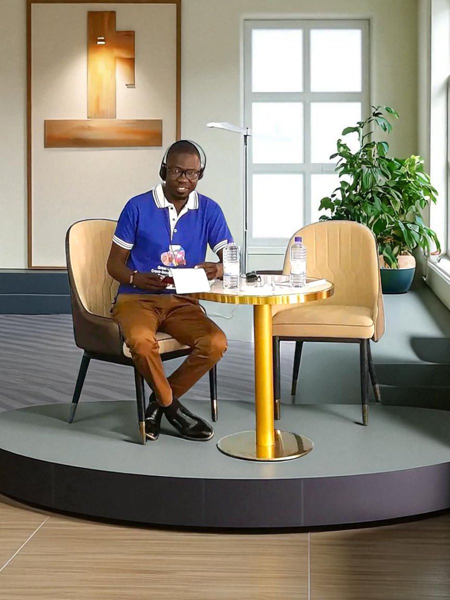 "To build a strong team, you must see someone else's strength as a complement to your weakness, and not as a threat to your position or authority." - 
#DiorSummer26