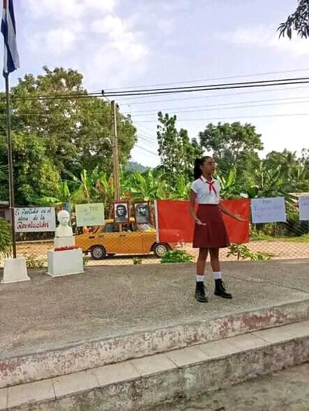 Se realiza el acto de activación de las FAPI.
#SomosContinuidad #dmesantiago  #dmetercerfrente