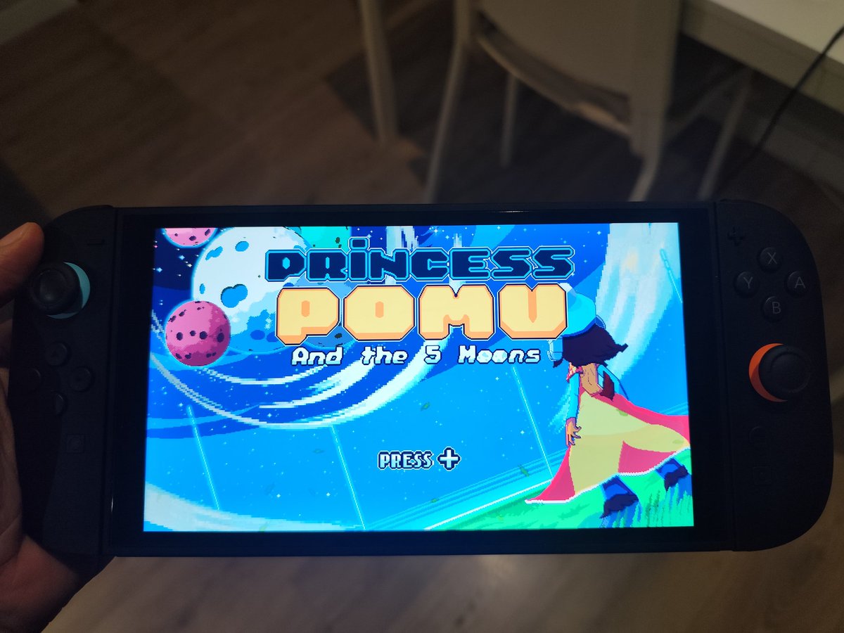 Gente, el pana Oriam <a href="/PixelDominus/">Pixel Dominus 🐏</a>, anterior miembro de Smash Venezuela sacó su primer juego luego de años trabajando en el. Princess Pomu! disponible tanto en Steam como en la eShop de Switch. Apoyenlo si tienen la posibilidad, esta bastante chevere!