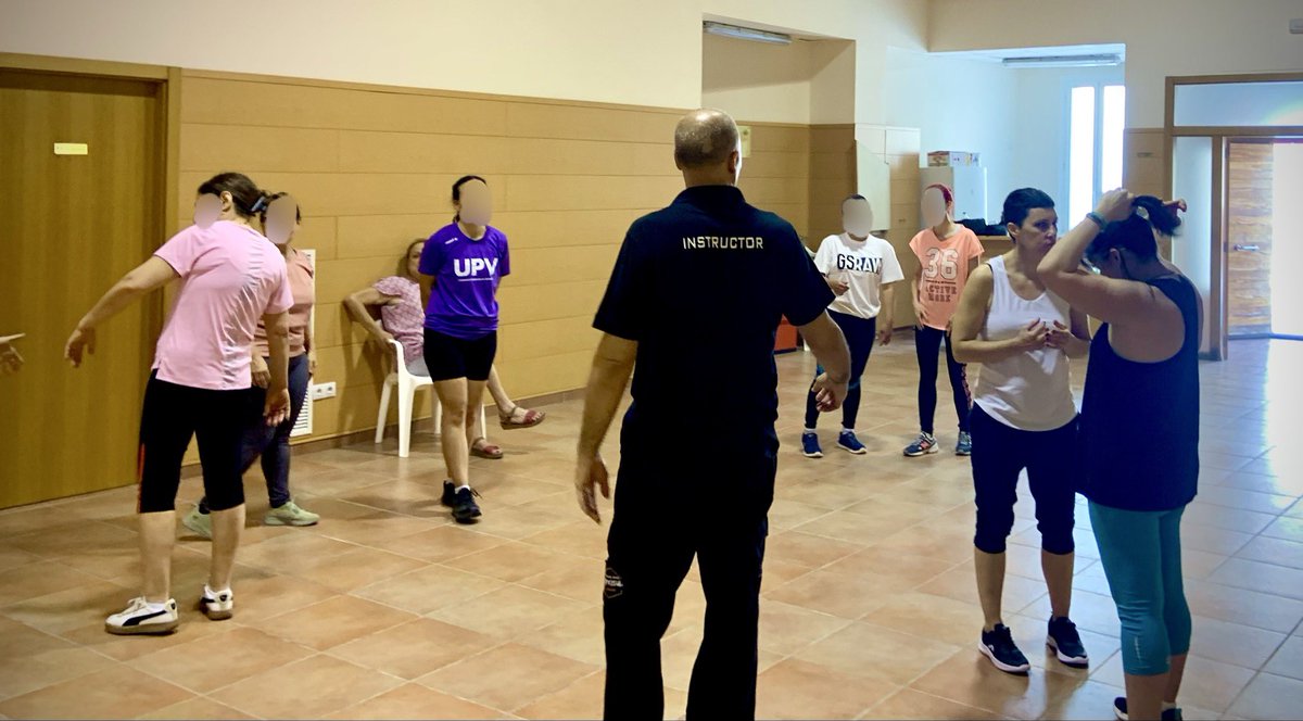 HapkisulWorld's tweet photo. Taller de #Autodefensa Femenina realizado en #Massalavés, #Valencia, #España, e impartido por la Escuela #HAPKISULWORLD de #lalcudia, el 14 de junio del 2025. 

#MasterAndrésRoig
#andresroighapkido 
#Hapkido #합기도 
#HapkisulStyle
#martialarts #artesmarciales 
#SelfDefense https://t.co/VBainvIztu