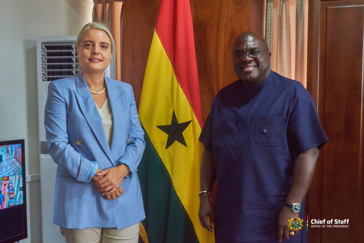 JDebrahofficial's tweet image. 🇬🇭🤝🇨🇭 | Swiss Ambassador to Ghana, H.E. Simone Giger, called on Chief of Staff Julius Debrah to deepen ties in decentralization, anti-corruption, and constitutional reform.
"Ghana remains open, safe & ready for Swiss investment." - JD
#GhanaAndSwitzerland #GhanaIsRising
