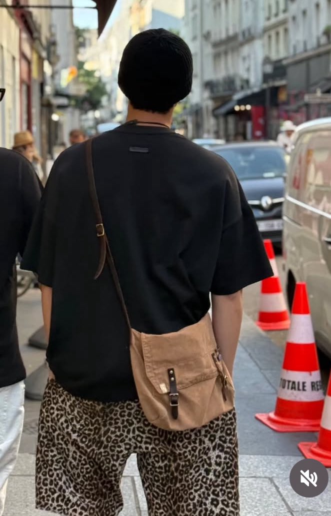 kimagnesg's tweet photo. namjoon coords 🤭😂🥹😩💕 https://t.co/O7CeEkVx0q