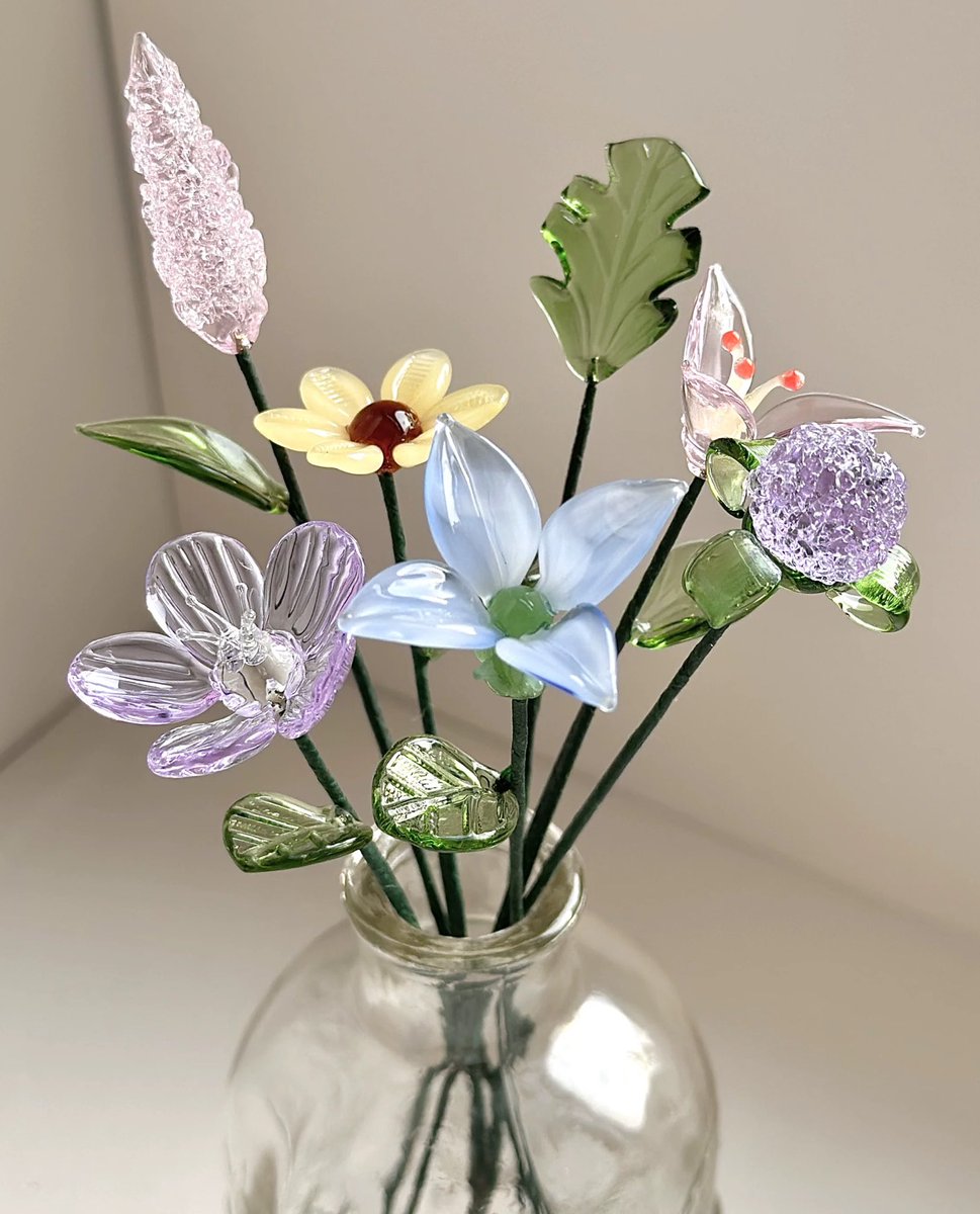 mini glass flowers 🩵🪁🌼