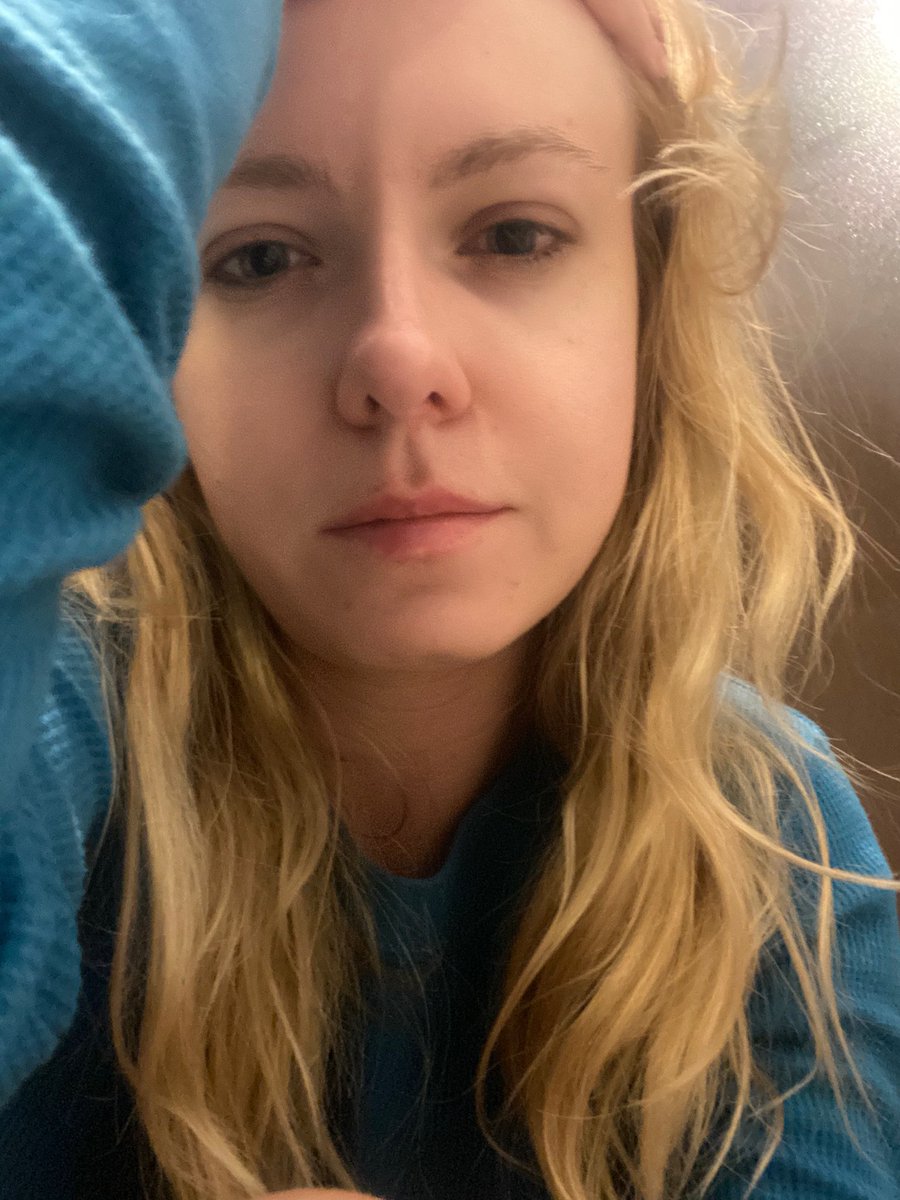 I miss forgetting.
Forgetting war.
Forgetting death.
Forgetting to flinch at thunder.
But in Ukraine, even dreams come with sirens.