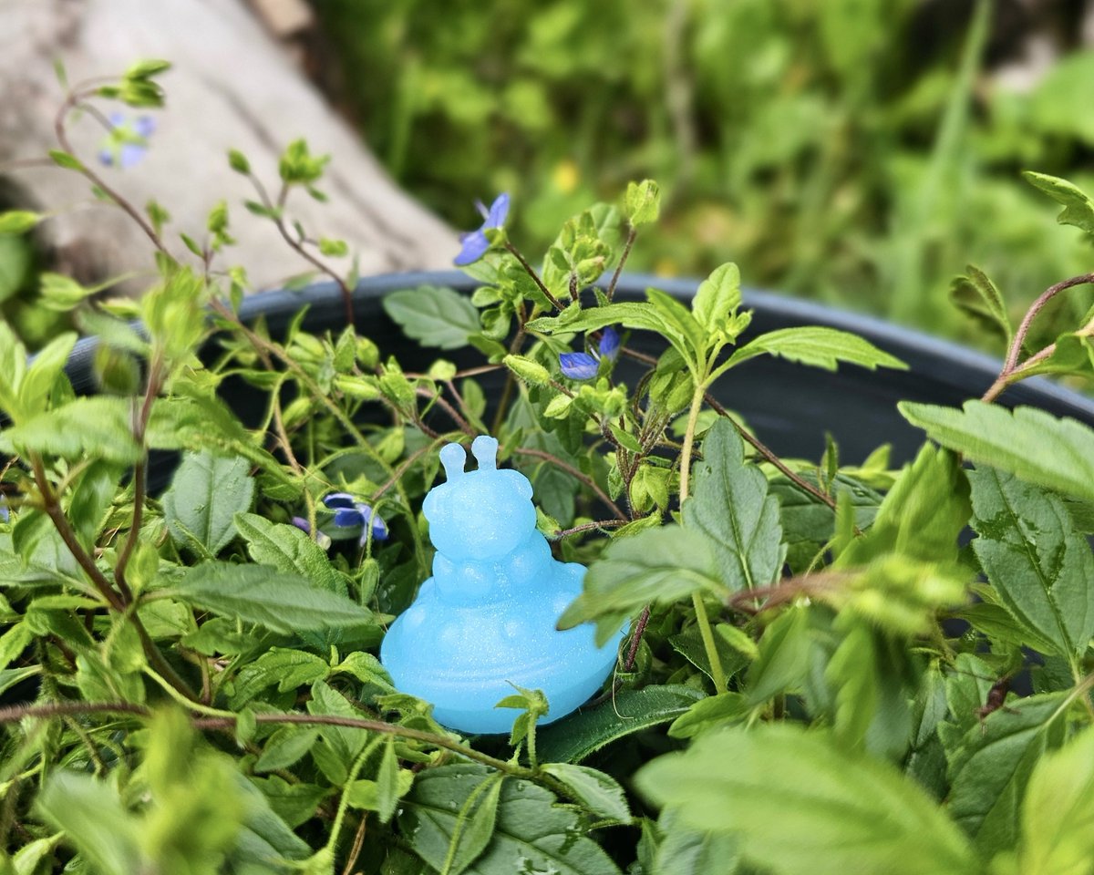 beep boop… analyzing Earth 📡🌱