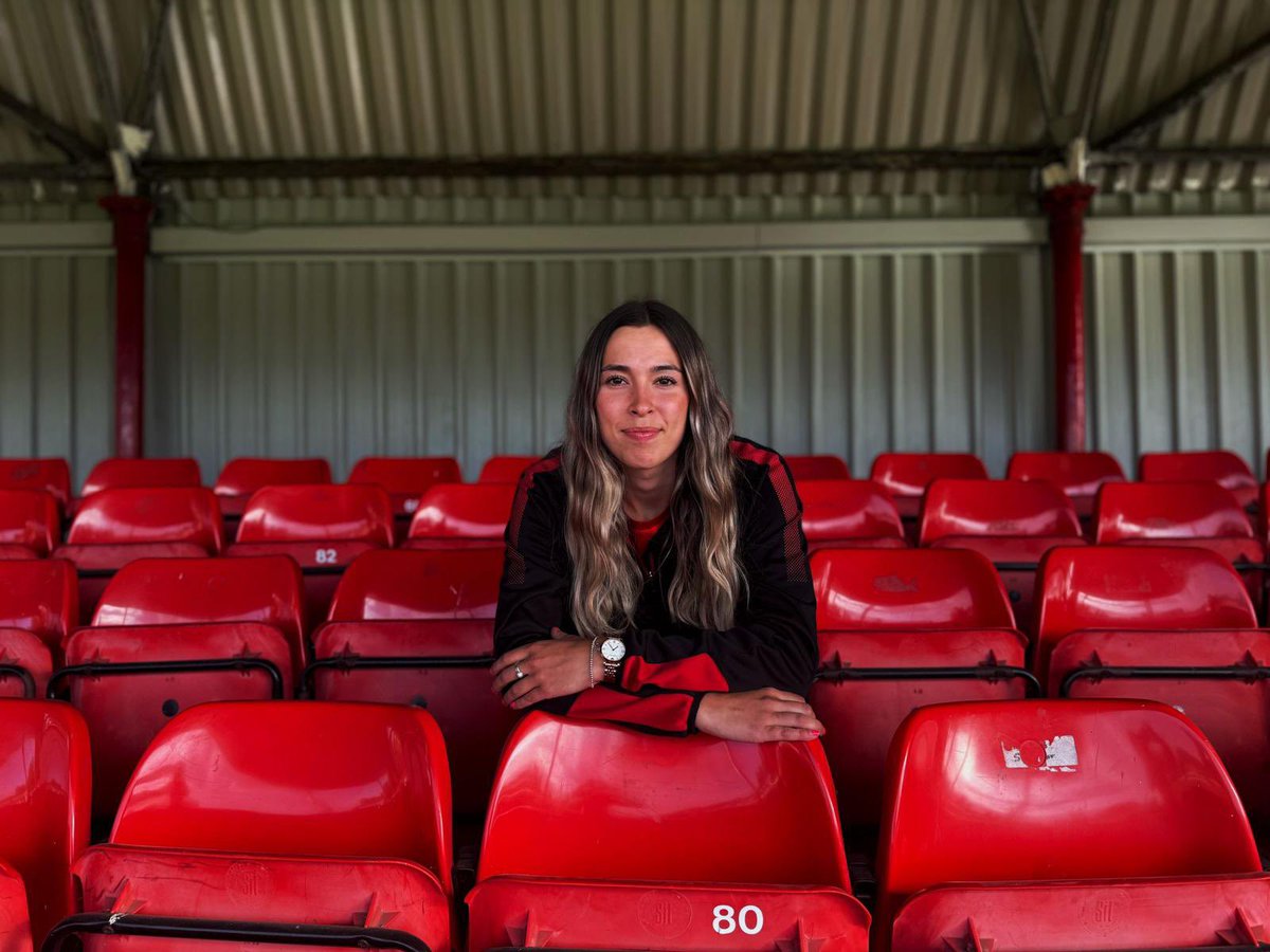 Stourbridge FC Women (@stourbridgewfc) on Twitter photo Weโre delighted to confirm that defender Erin Griffiths will remain with us for the 2025/26 season ๐ดโช
A key part of our squad over the last 18 months, Erin brings a vast amount of experience from Wolves Reserves ๐บ
Letโs go again, Erin! ๐ช
#StourbridgeWFC | #Glassgirls Weโre delighted to confirm that defender Erin Griffiths will remain with us for the 2025/26 season ๐ดโช
A key part of our squad over the last 18 months, Erin brings a vast amount of experience from Wolves Reserves ๐บ
Letโs go again, Erin! ๐ช
#StourbridgeWFC | #Glassgirls