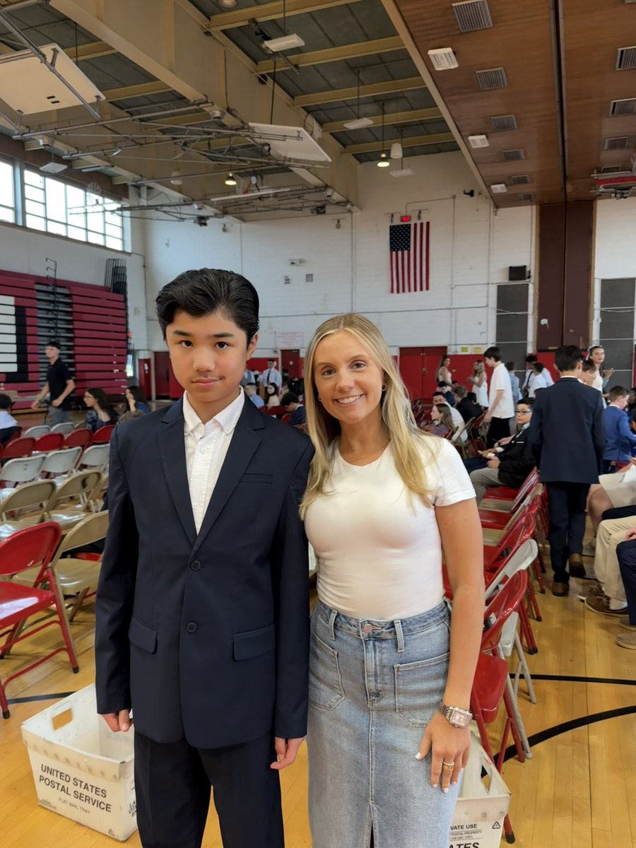 Tracey Hanes tweet media