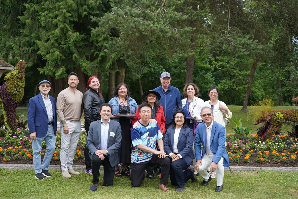tsleilwaututh's tweet image. We signed a Barnet Marine Park co-management agreement with @CityofBurnaby. “saltaɬ (Barnet Marine Park) has been a culturally important area to səlilwətaɬ since time immemorial.” – Chief Jen Thomas, səlilwətaɬ (Tsleil-Waututh Nation).
Learn more: twnation.ca/s%c9%99lilw%c9…