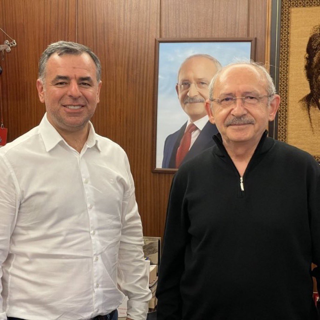 solcugazete60's tweet photo. Barış Yarkadaş:

“CHP, Kılıçdaroğlu'nu ihraç etmek için düğmeye basacak.” https://t.co/5C6wKQqXuX