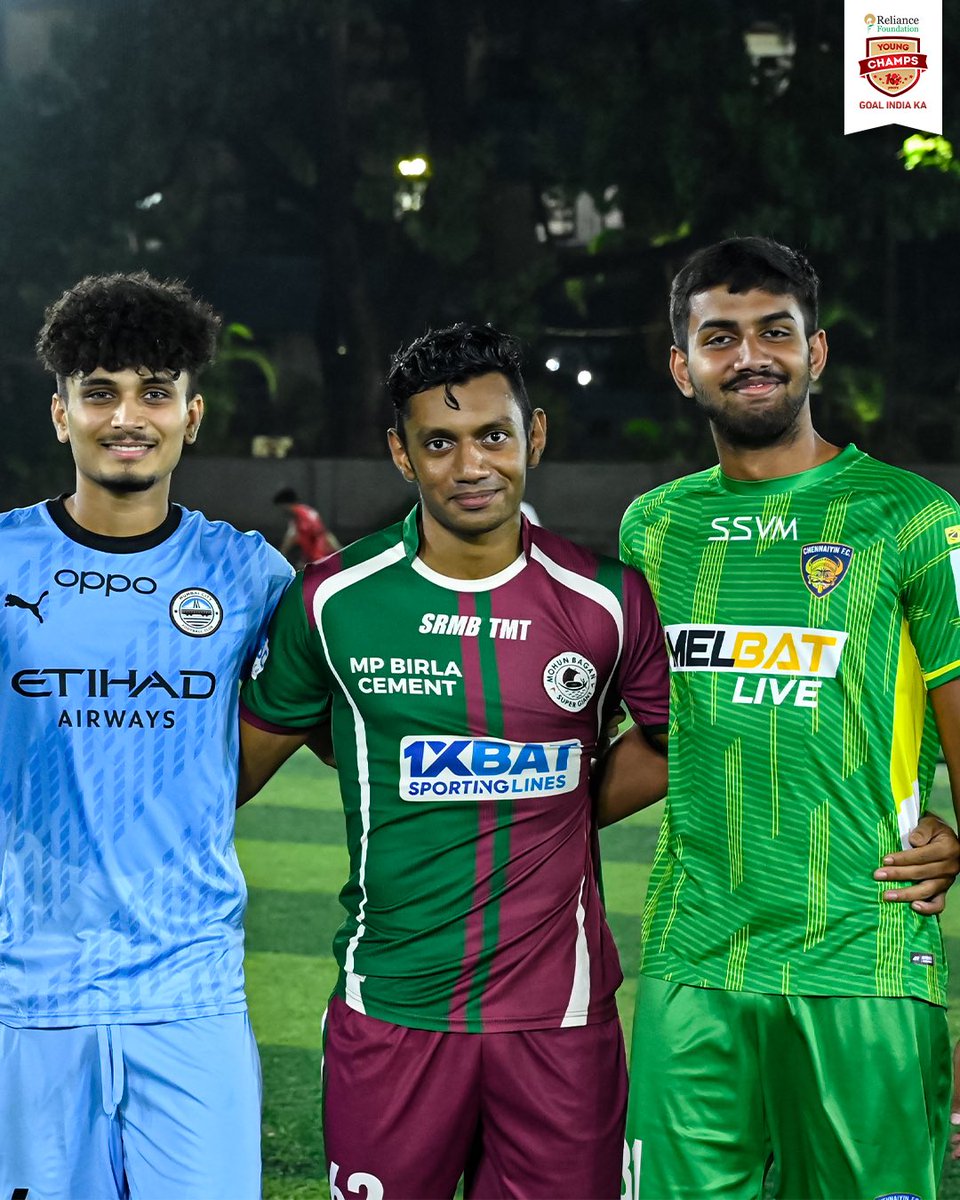 RFYoungChamps's tweet image. Swipe through for pure Puneri passion. 💙

Former Young Champs returned to inspire the future, bringing stories, skills and spirit back to where it all began! ⚽

#RFYC #WeCare #YouthFootball #IndianFootball #ADecadeOfRFYC