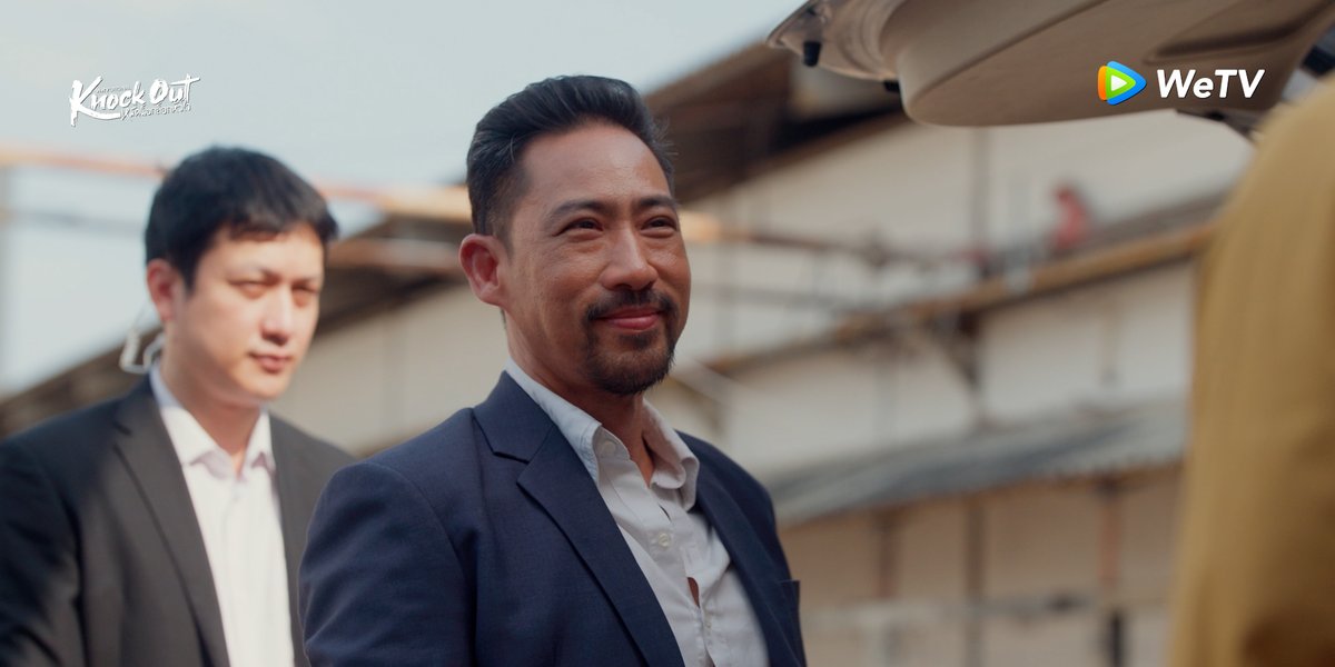 WeTVThailand's tweet photo. สรุปเสี่ยเทพคือส.ส.ภูวิศ😱
#KnockOutEP8
KNOCK OUT BETRAYAL

@natsakan_c https://t.co/kWXDLeftNa