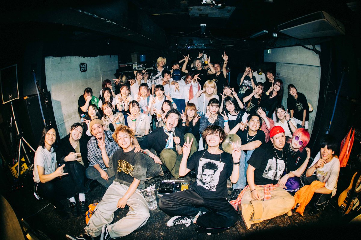 【DAY2】

Mercy Woodpecker × VII DAYS REASON pre.
PEKAZUZUN TOUR 2025
🗓6.27(金) 
📍心斎橋 新神楽

ツアー2日目！！
ありがとうございました！！
バイハンもありがとう🔥

📸: <a href="/aburami_nigate/">烈</a>
