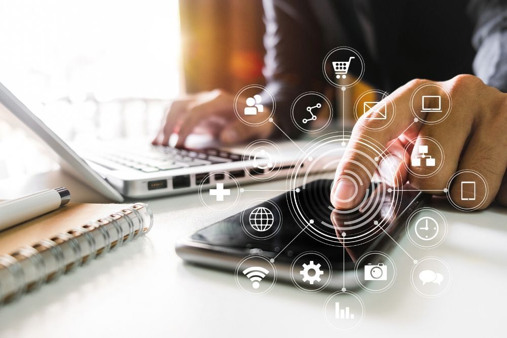 How can a #retail marketer use #Lemnisk #CDP’s capabilities to tie their #instore, #app, and #website customers in real-time to provide a seamless #customerexperience across all touchpoints? Know more. buff.ly/3MPkmLt 

#CX #retailmarketing #digitalmarketing #marketing
