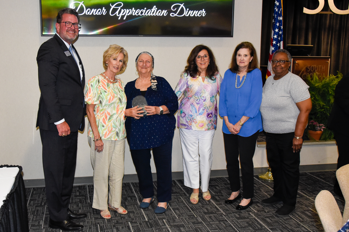 Hospice of Americus – Sumter County Georgia, Inc. presented the SGTC Foundation with two $20,000 donations to provide scholarships for the new Associate of Science Nursing (LPN to RN) Bridge program. Learn more:  southgatech.edu/hospice-of-ame…