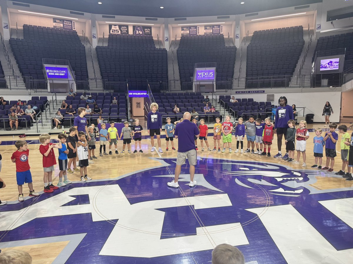 ACU_MBB's tweet image. Camp Season was a huge success. See you guys back in Moody this November!
#BeDifferent | #GoWildcats