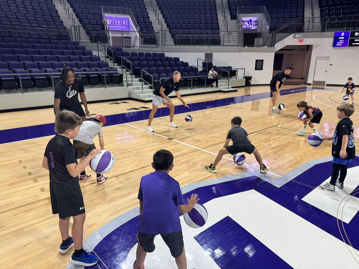 ACU_MBB's tweet image. Camp Season was a huge success. See you guys back in Moody this November!
#BeDifferent | #GoWildcats