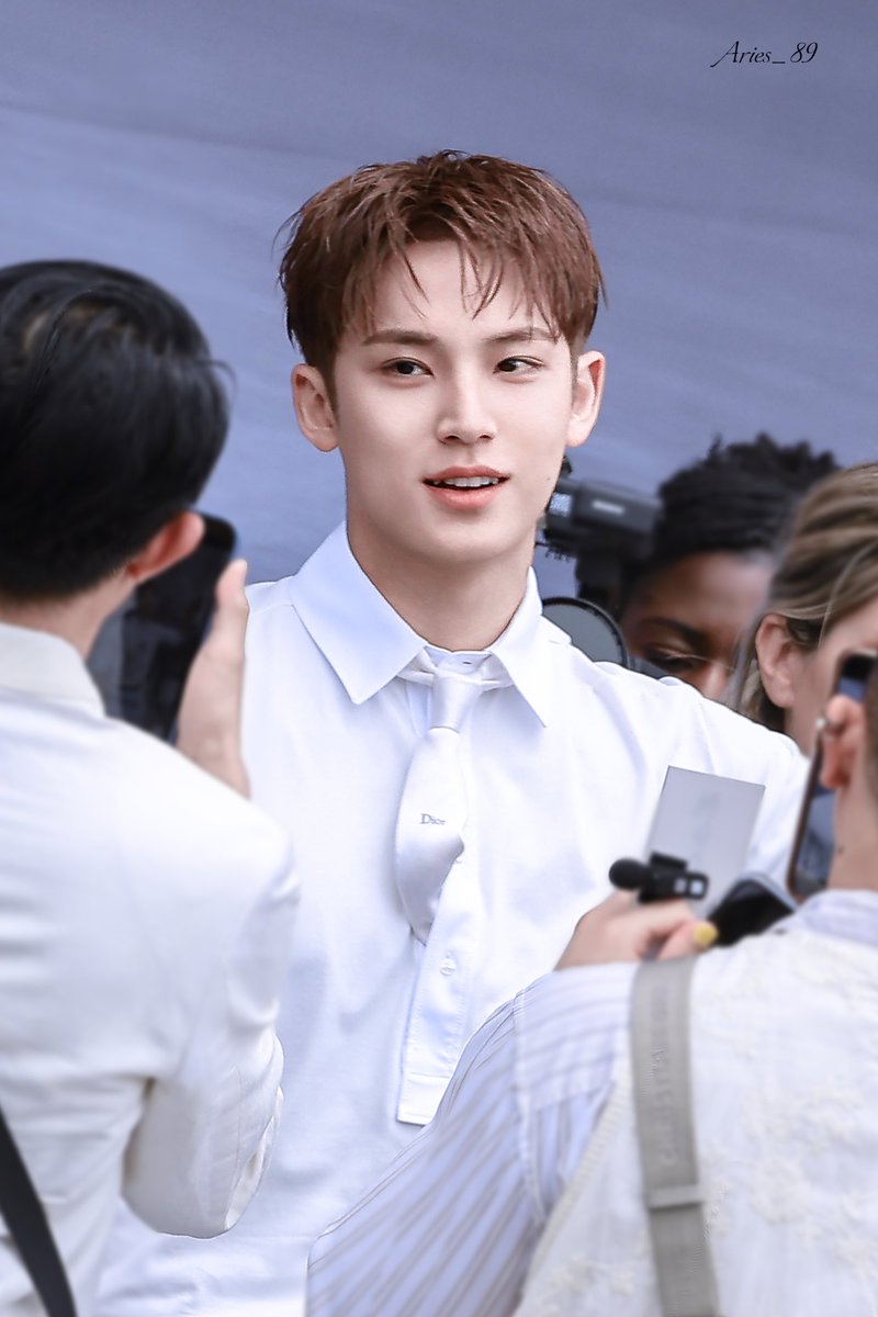 _Aries_1789's tweet image. MINGYU REIGNS DIOR HOMME PFW
#MINGYUxDiorSummer26 #DiorSummer26 
#민규 #MINGYU #세븐틴 #SEVENTEEN

@dior @pledis_17