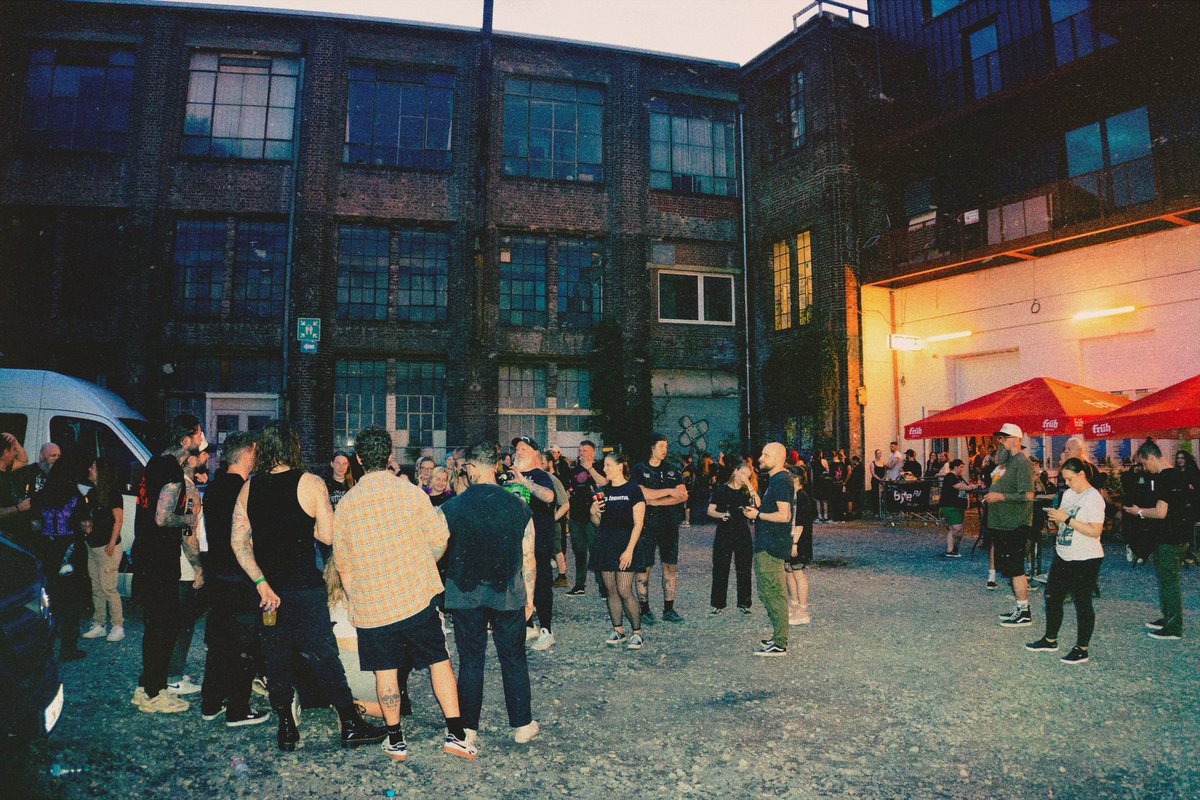 BURY TOMORROW (@burytomorrow) on Twitter photo Nobody does it like Cologne. Absolutely incredible to be back in our city 🇩🇪
Today we are so excited to finally be returning to <a href="/impericon_de/">impericon_de</a> Festival.
✍🏼 18:00 • Signing Session
⏰ 21:25 • Wildcat Stage
📍 Leipzig, Neue Messe Halle
📸 <a href="/johngyllhamn/">John Gyllhamn</a> Nobody does it like Cologne. Absolutely incredible to be back in our city 🇩🇪
Today we are so excited to finally be returning to <a href="/impericon_de/">impericon_de</a> Festival.
✍🏼 18:00 • Signing Session
⏰ 21:25 • Wildcat Stage
📍 Leipzig, Neue Messe Halle
📸 <a href="/johngyllhamn/">John Gyllhamn</a>