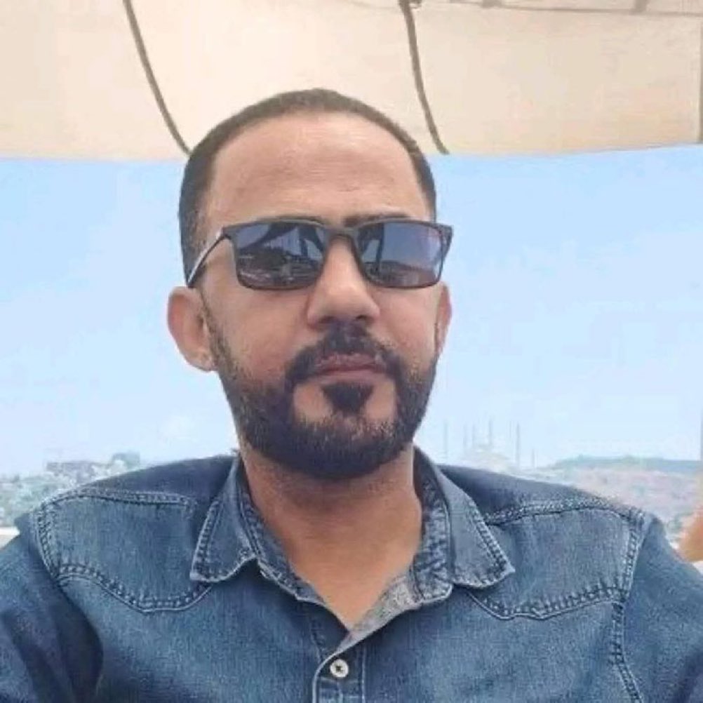 بسبب المعانى التي يعاني منها احرار الوطن انتقل الي رحمة فؤاد الحميري بجلطة دماغية ومصادر أخرى تقول بانه تم القصاء عليه بجرعة سم
غادر بصمت، وترك خلفه أثر الكلمة 
اللهم ارحمه واغفر له، واسكنه فسيح جناتك.
خالص العزاء لأهله ومحبيه.
إنا لله وإنا إليه راجعون.
#الهلال #الهلال_باتوشكا