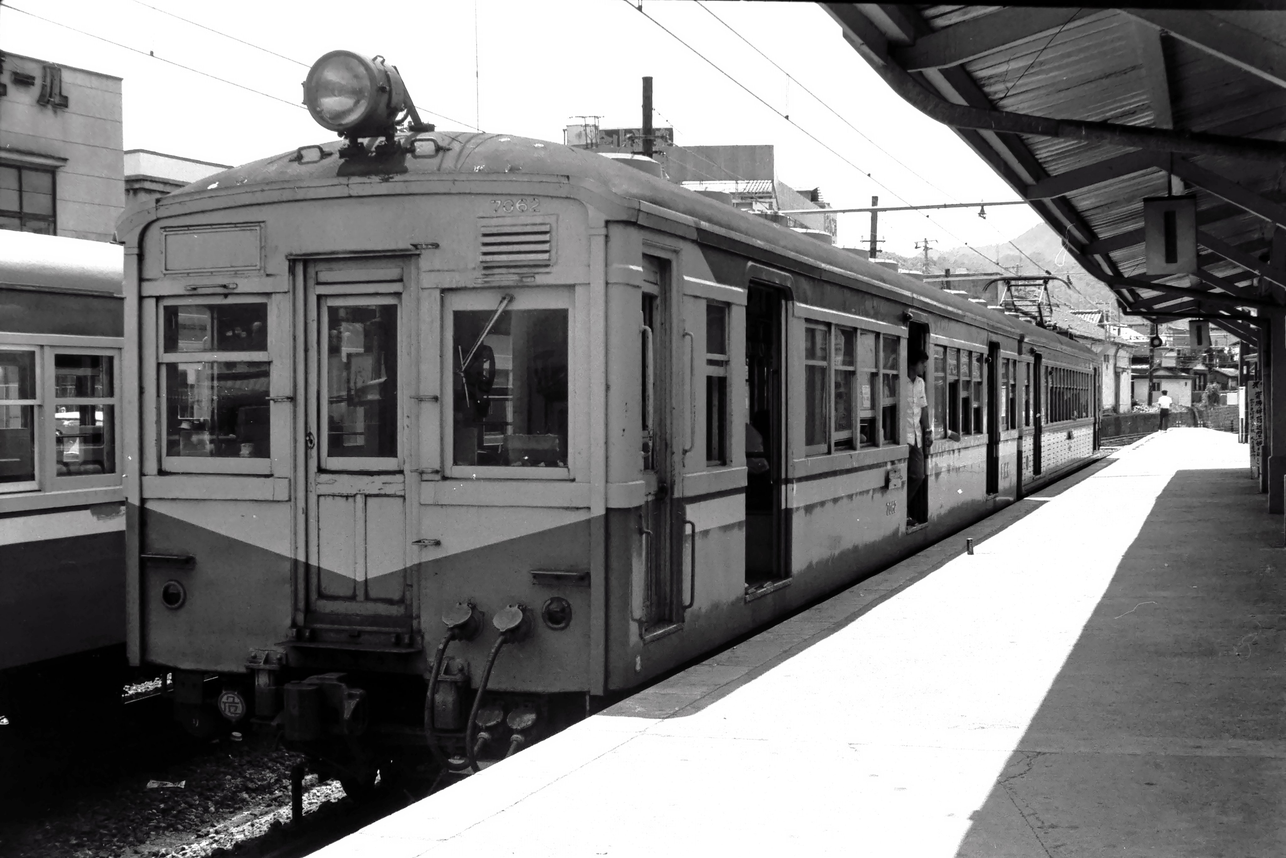 愛称板「ひたち/ときわ」 - 鉄道雑貨の店 ぽっぽや
