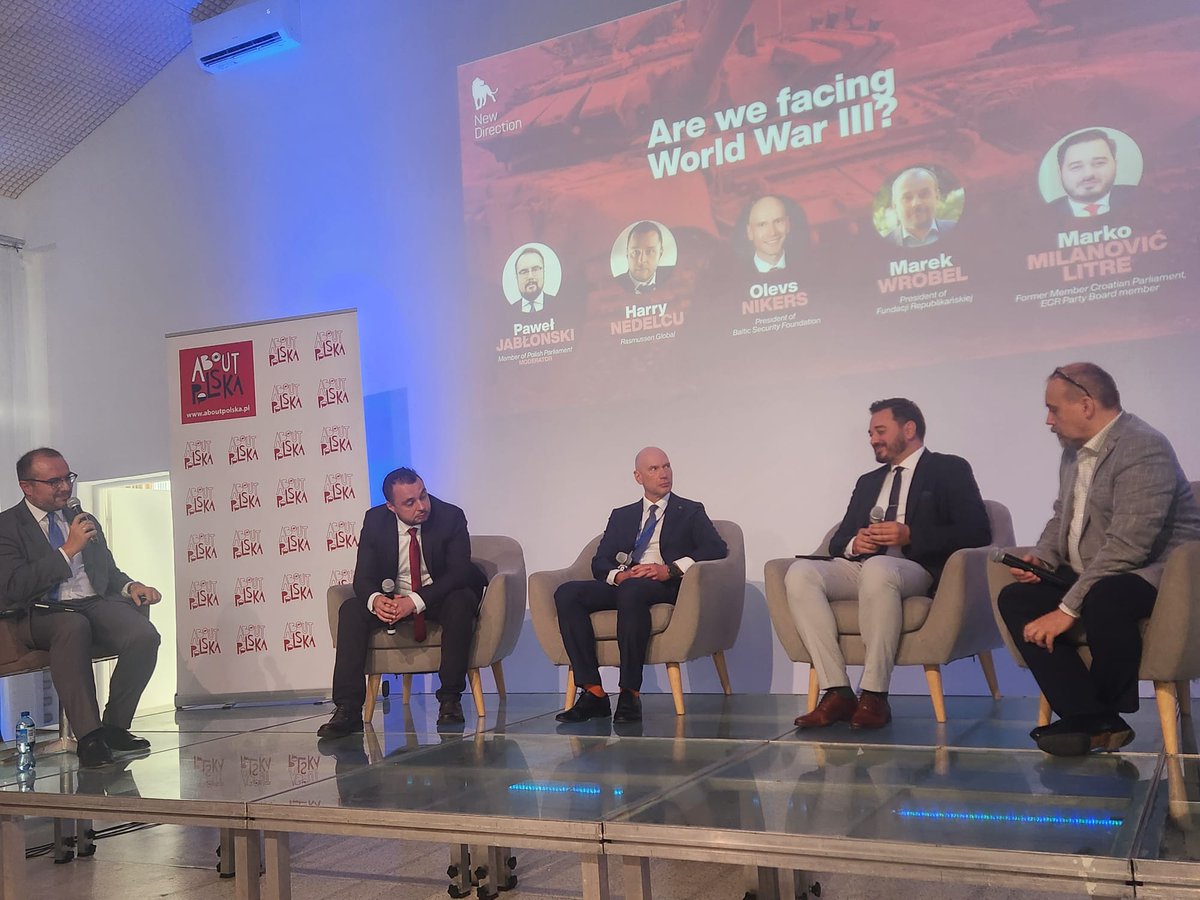 r_czarnecki's tweet photo. Czy grozi nam III Wojna Światowa?-o tym dyskutowali paneliści na konf."The Security of🇵🇱and Europe in the Face of Current Geopolitical Challenges":@paweljablonski_  ,Harry Nedelcu z @rasmussenglobal, Olevs Nikers @Nikkermann z Baltic Security Foundation, @MarekEWrobel  z @Frepublikanska i Marko Milanovic Litre z @ECRparty .