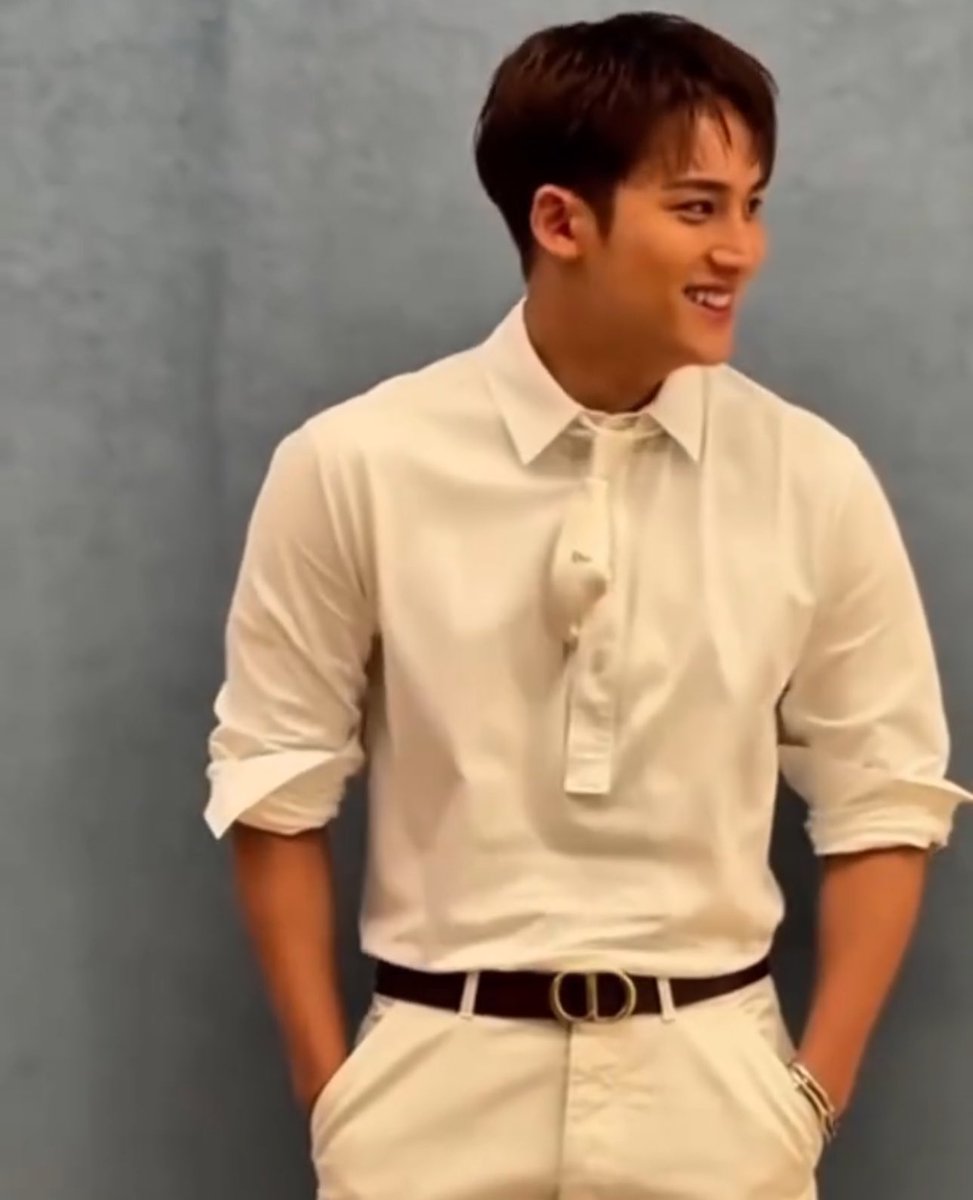 โouise ๐โค๏ธโ๐ฅ (@cheolidoscoups) on Twitter photo i miss your tan skin, your sweet smile so good to me so right
MINGYU REIGNS DIOR HOMME PFW
#MINGYUxDiorSummer26 #DiorSummer26
@dior <a href="/pledis_17/">์ธ๋ธํด(SEVENTEEN)</a> i miss your tan skin, your sweet smile so good to me so right
MINGYU REIGNS DIOR HOMME PFW
#MINGYUxDiorSummer26 #DiorSummer26
@dior <a href="/pledis_17/">์ธ๋ธํด(SEVENTEEN)</a>