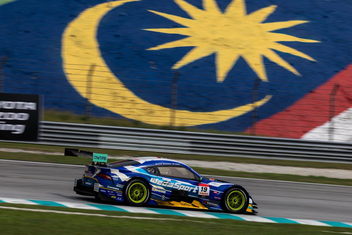 セパン予選P1

なかなか取れそうで取れなかったポール、プレッシャーもありましたが19号車とヨコハマタイヤが素晴らしかったです。

チャンスを明日は活かします