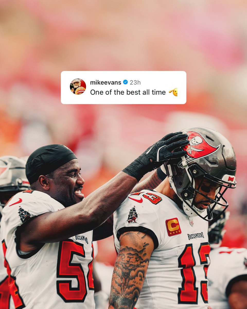 Buccaneers's tweet photo. Krewe 🤝 @MikeEvans13_ 

Appreciating Lavonte David https://t.co/hUJTRVFXOP