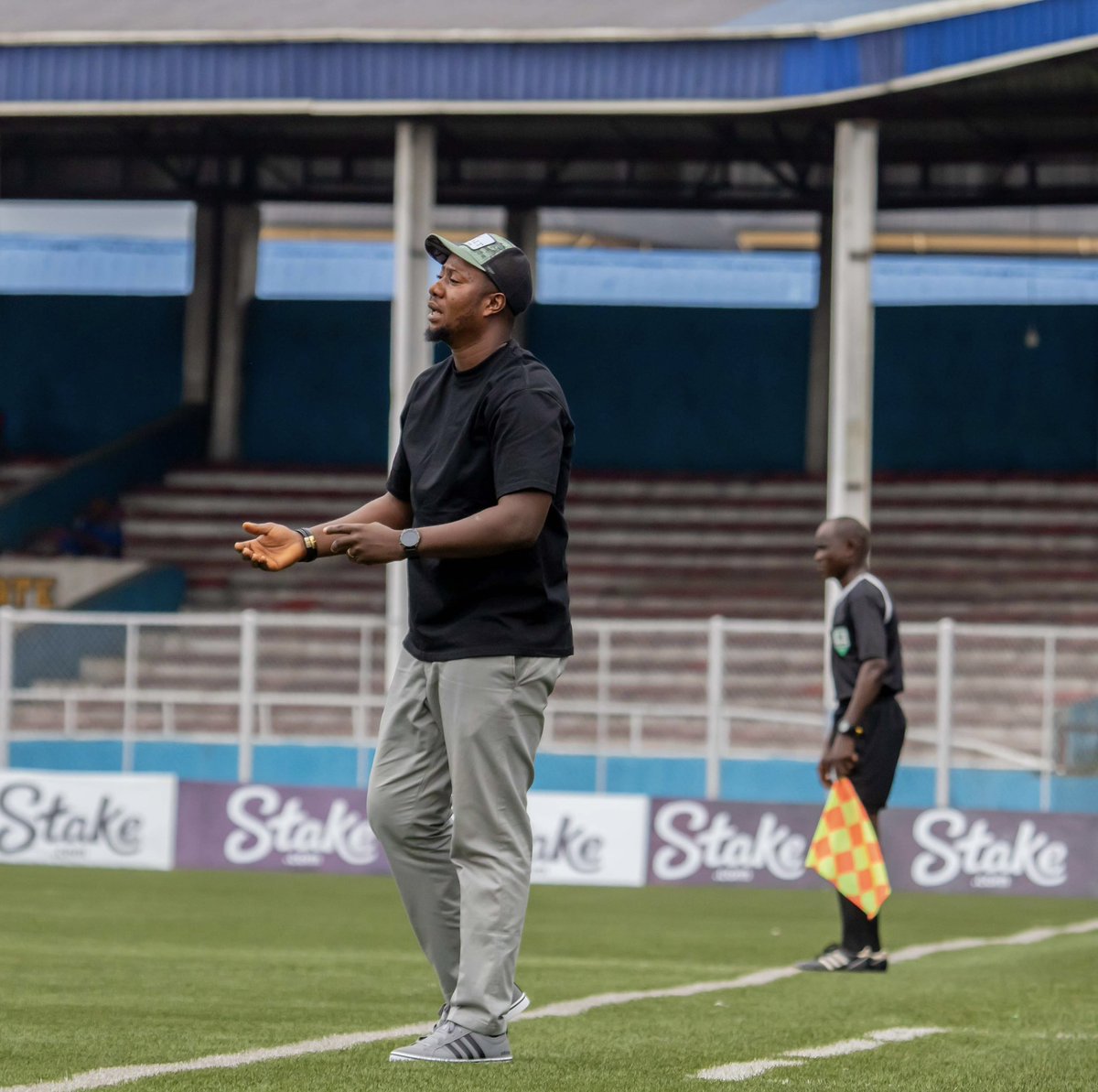 OFFICIAL: Yemi Olanrewaju Appointed Rivers United Head Coach

Rivers United have confirmed the appointment of Yemi Olanrewaju as their new head coach.

The former Enyimba boss takes over from Evans Ogenyi, whose contract with the Pride of Rivers recently expired.