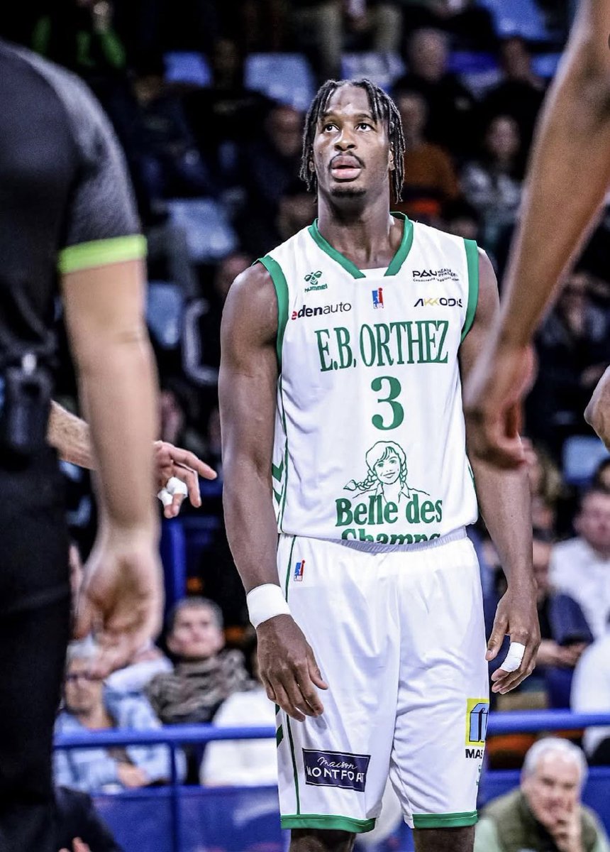 The GRIND don’t stop, hard work, determination, and the will to improve is all we know. 💯💪🏾🏀🦁 Shout out to my Family Travis Munnings for taking time out his day to give some knowledge about the game and life.  Also what it takes to become a Professional 🏀 Player <a href="/munningsmo/">TravisMunningsmo</a>