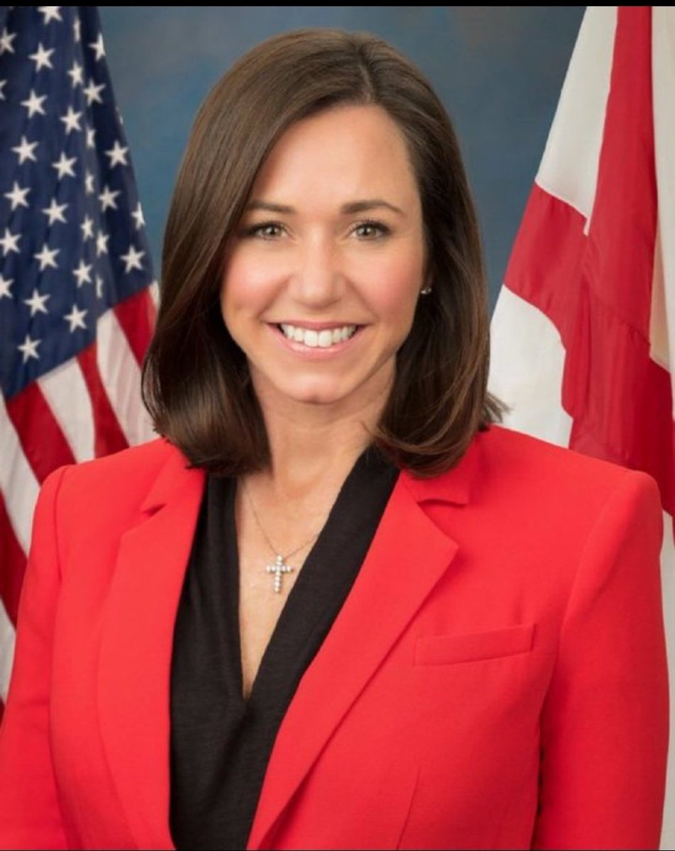 Alabama Senator Katie Britt has introduced a bill to prevent illegal immigrants from voting in federal elections.

Do you support this? Yes or No