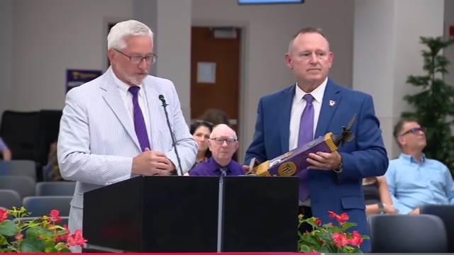 henry4congress's tweet image. TN blessed w many Heroes! What a Warrior! #BarryButchWilmore Unexpected 9 month stay in Outer space at the ISS #TNTech honored Butch this week! We are all so proud of Our TN Warrior! Great job! @NASA @POTUS 🇺🇸