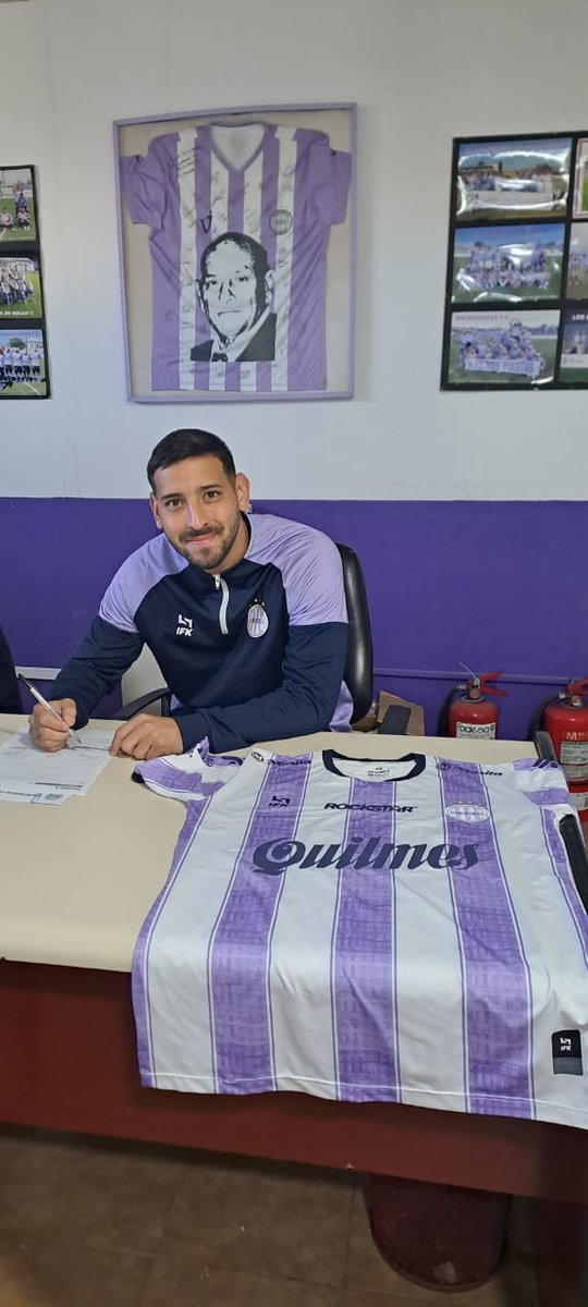SacachispasOK's tweet image. Bienvenidos al Lila 👊💜

Héctor Canteros, Lautaro Torres, Nicolas Agorreca y Francesco Toldo se suman a Saca para este torneo...Éxitos!!!