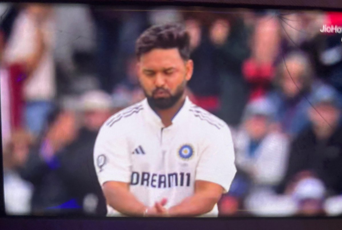Spider Pant (@pant_spider) on Twitter photo Chasing Greatness like my Idolo <a href="/RishabhPant17/">Rishabh Pant</a> ❤️,
Landed a job at a top MNC — channeling that same fearless energy 💪
#RishabhPant #CombackSeason #MNCJourney Chasing Greatness like my Idolo <a href="/RishabhPant17/">Rishabh Pant</a> ❤️,
Landed a job at a top MNC — channeling that same fearless energy 💪
#RishabhPant #CombackSeason #MNCJourney