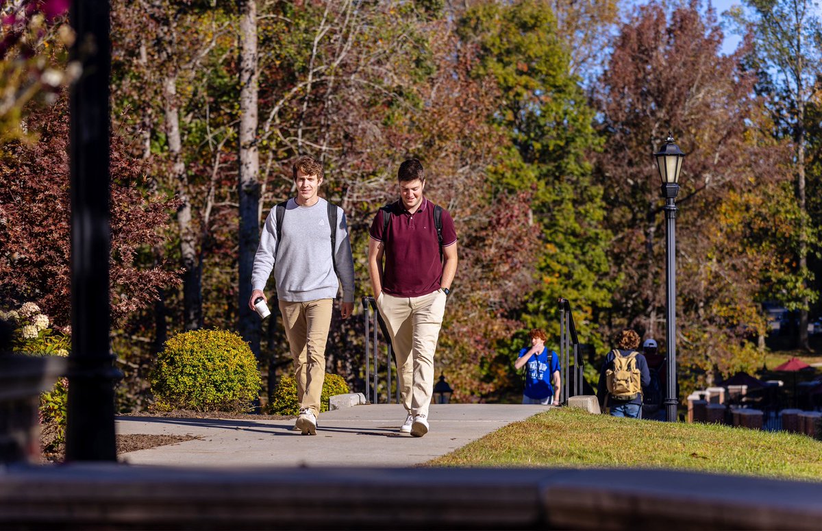 HSC1776's tweet image. Answer the call of summer—and the Hill! ☀️Visit H-SC July 21–26 for Virginia Private College Week or schedule a personalized tour. Brotherhood, tradition, and energy—come see for yourself!
Schedule a visit: hsc.edu/admission-and-…