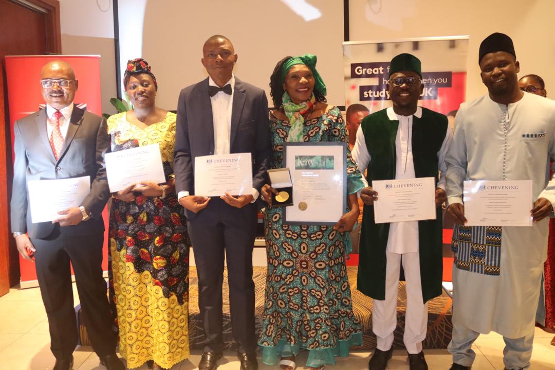 From research to real-world impact!
Proud to be the 1st Cameroonian Chevening Scholar in AI &amp; Data <a href="/UniOfHull/">University of Hull</a>. Honored to speak on how AI is transforming health, agriculture &amp; more across the world. Let’s build a data-powered future! <a href="/FulbrightPrgrm/">The Fulbright Program</a> <a href="/CheveningFCDO/">Chevening Awards🇬🇧</a> #AIForGood