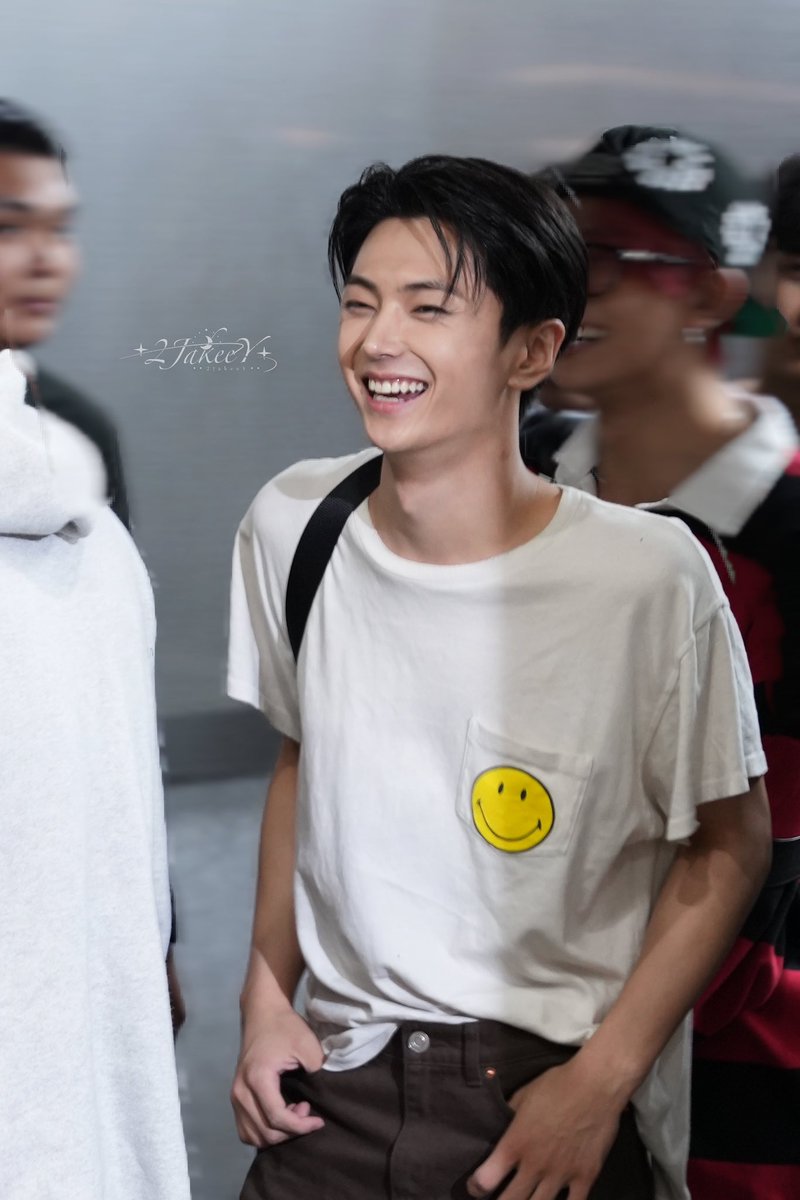 2JakeeY's tweet image. 20250627
😆

#JAY #박종성 #제이 
#ENHYPEN_JAY #ENHYPEN