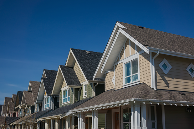 House Prices and Consumer Confidence Fall 
corpmagazine.com/industry/econo…