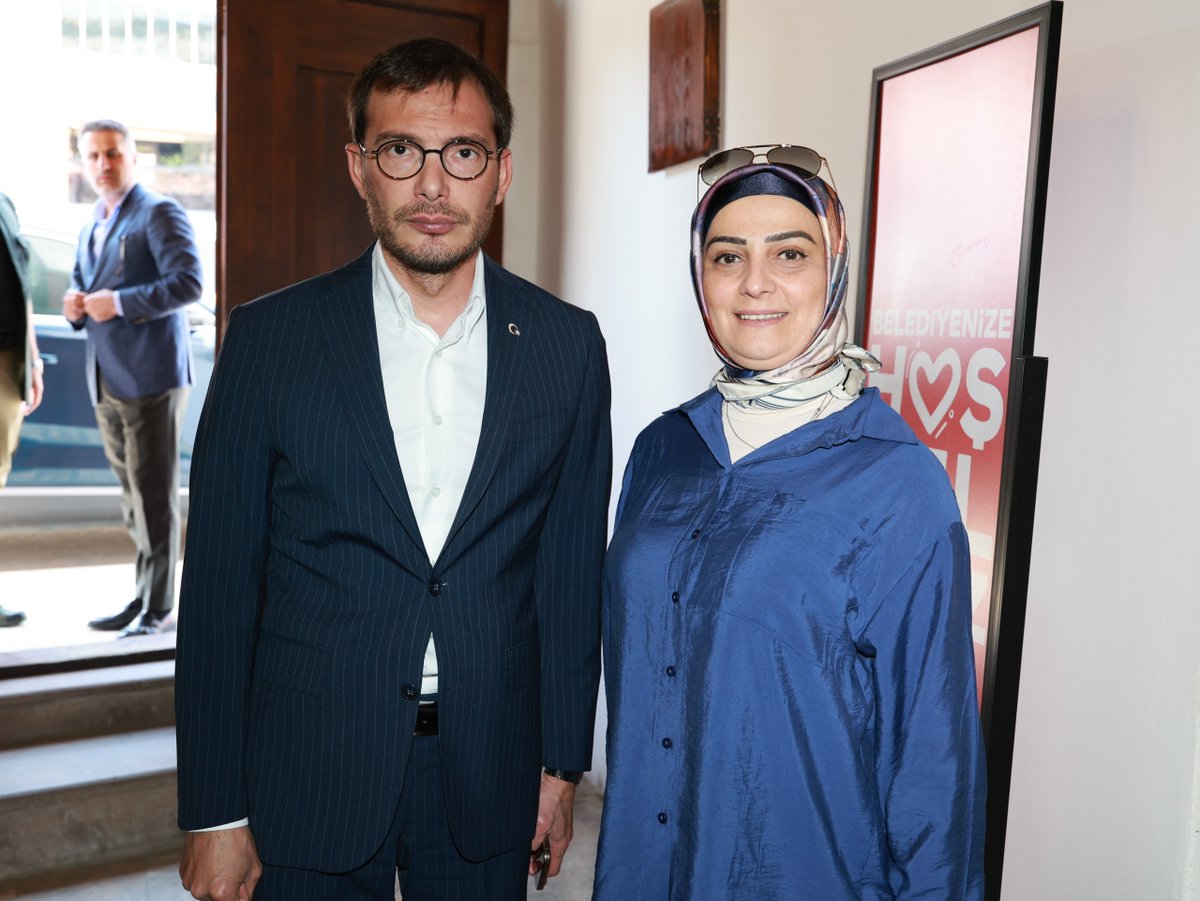 "Girişimci Kütüphanesi" projesini Kültür ve Turizm Bakanlığı'yla birlikte Tokat'ımızda hayata geçirecek olan
🔺Girişimci ve Yöneticiler Derneği Başkanı İbrahim Anıl Taşdemir'e,
🔺Girişimci ve Yöneticiler Derneği Yönetim Kurulu Üyesi Serkan Tatar'a ve
🔺Belediyemizde ziyaretimize