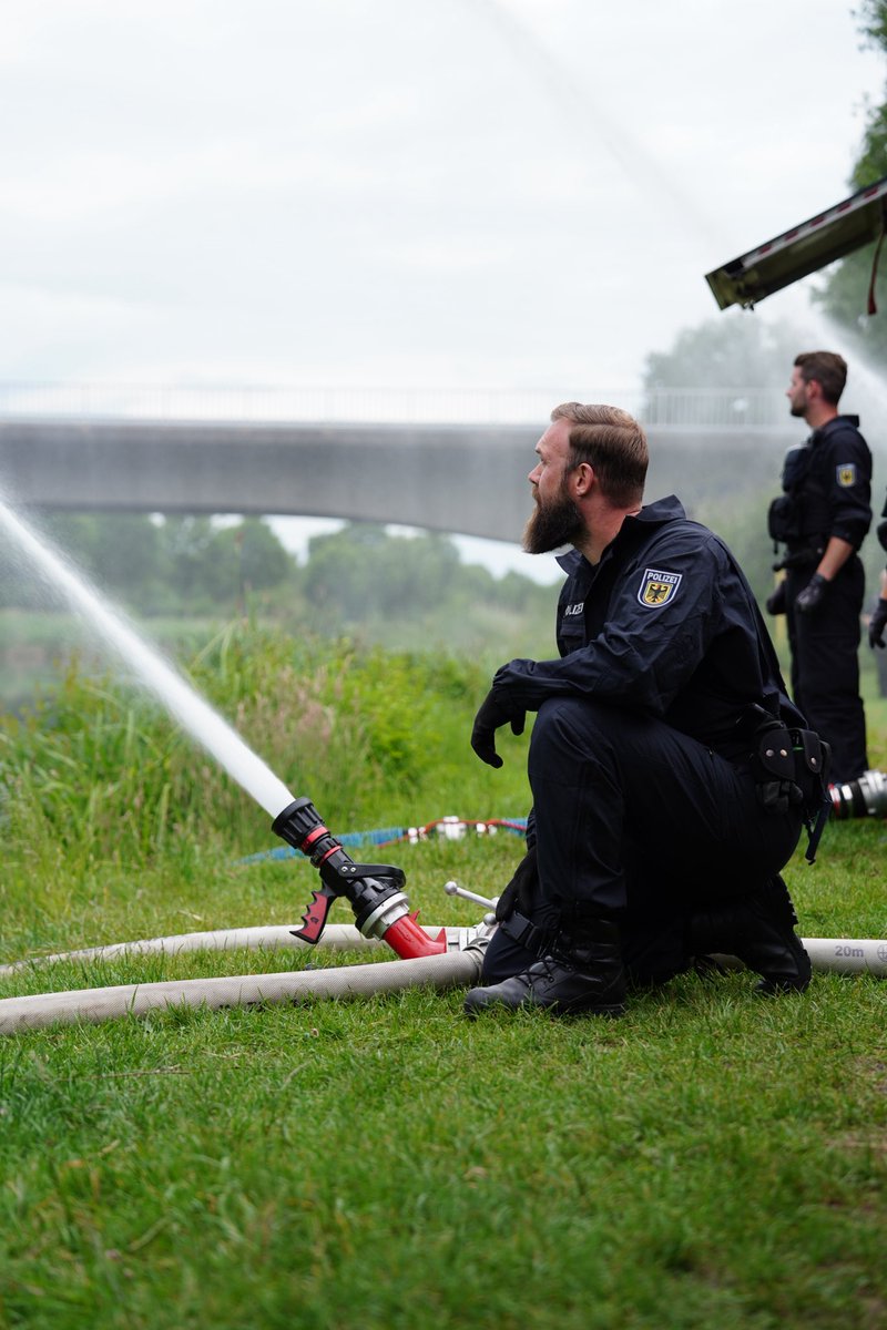 🏖️ #Feriensaison startet – und die #Hitzewelle gleich mit! ☀️
Für alle, die jetzt #Urlaub oder frei haben: Wir wünschen euch eine sonnige &amp; erholsame Zeit! 🌴

Unsere Tipps gegen die #Hitze 💡
💧 Viel trinken
🧢 Schatten suchen &amp; Pausen machen
👕 Luftige Kleidung + Sonnenhut
🧴