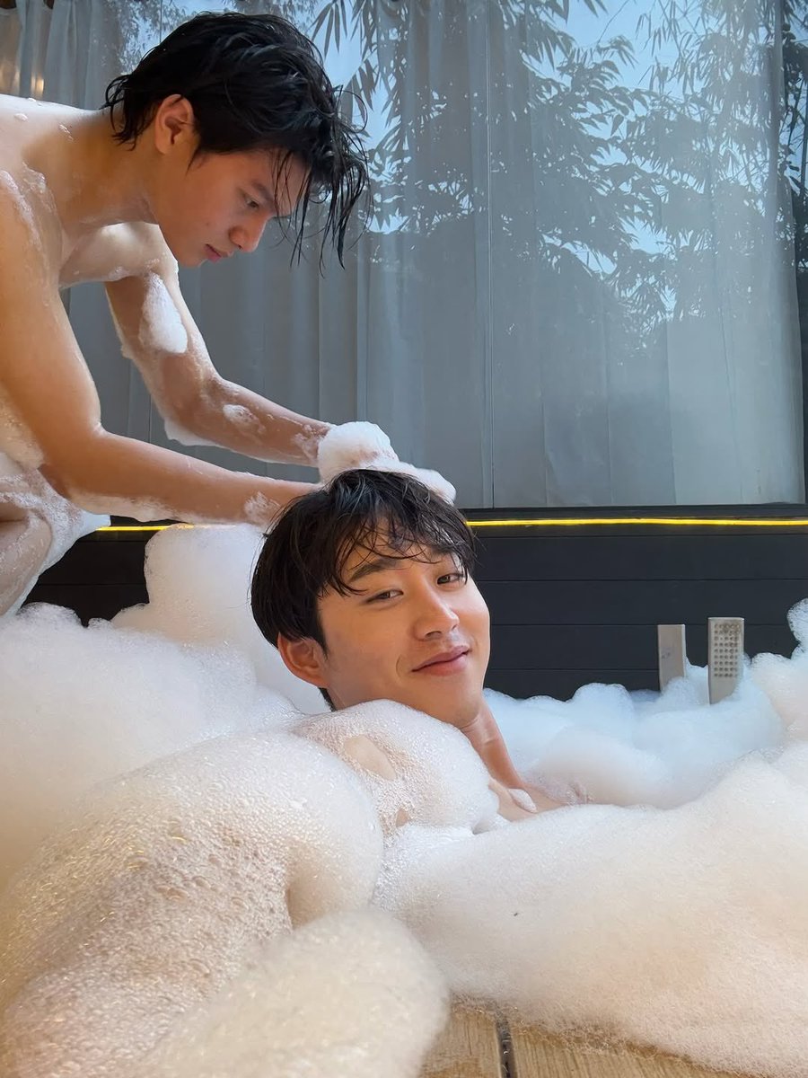 เห้ยยยย ทำดีๆๆๆๆๆ

#WilliamEst