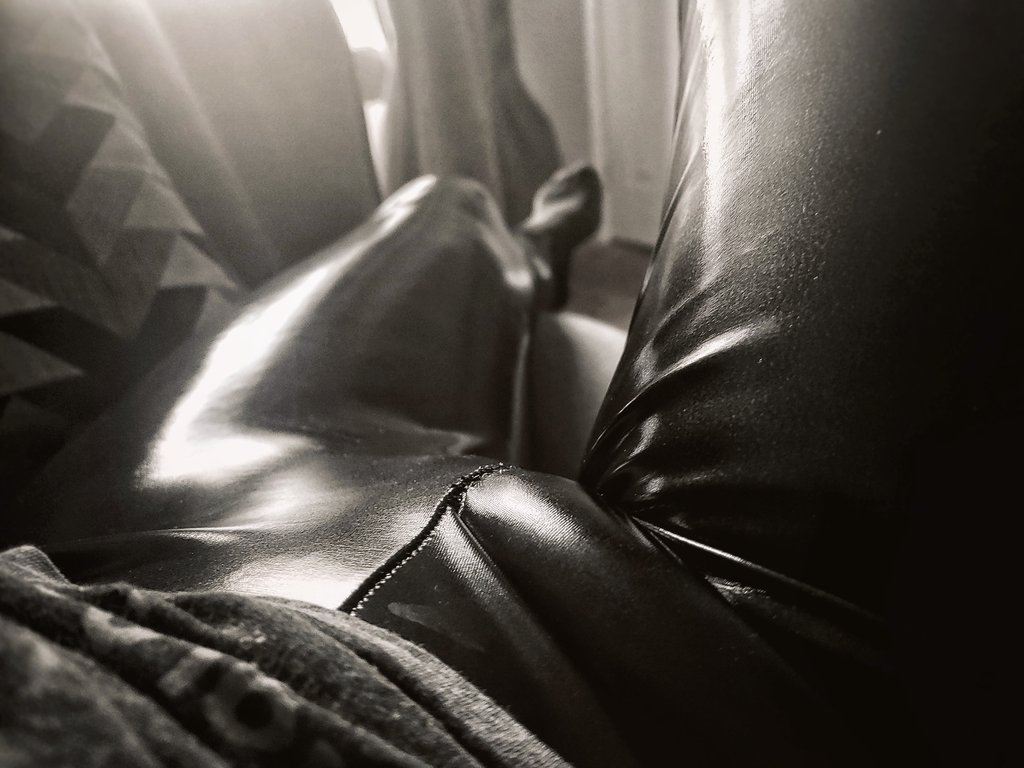 Wanna play a game?
#leather #latex #pvc