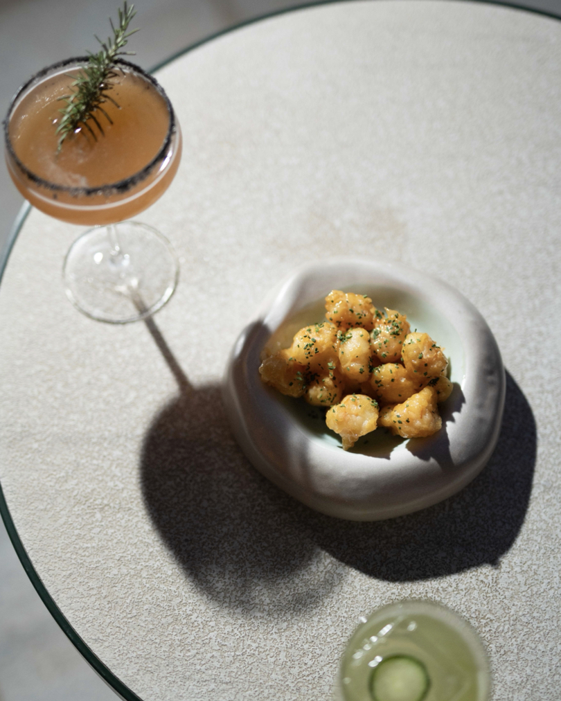 Poseidonion's tweet photo. Palms the Bar: where every cocktail tells a story and every bite sparks a new delight. Sip, savor, and share the experience.

#Poseidonion #Spetses #hotel #hospitality #historichotel #greece https://t.co/pL9JXj2zc8