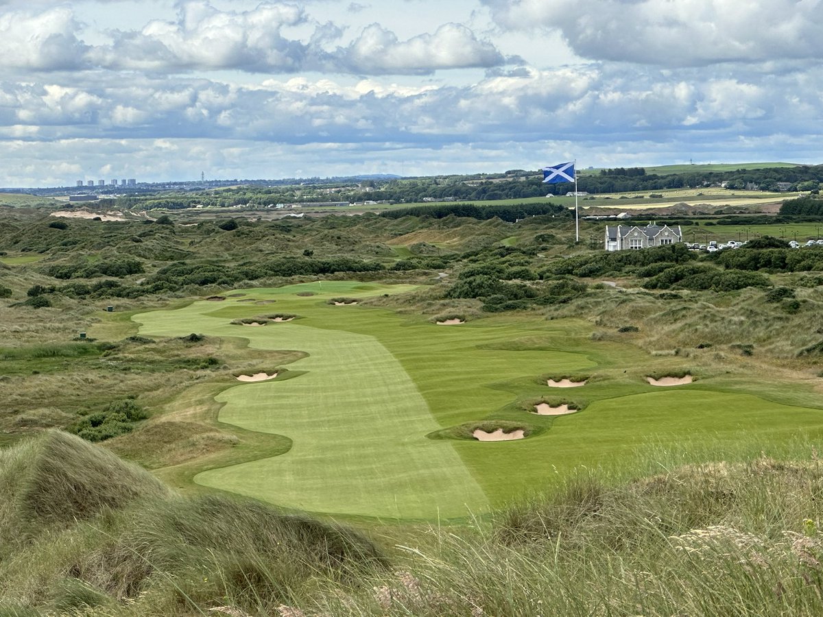 dean muir (@deanamuir) on Twitter photo Last day <a href="/TrumpScotland/">Trump International, Scotland</a>
Thanks to all for their support over the last year, it’s been a blast 💥
<a href="/Steviewilson26/">Steven Wilson</a>
<a href="/TurfEddie/">Eddie Irvine</a> Last day <a href="/TrumpScotland/">Trump International, Scotland</a>
Thanks to all for their support over the last year, it’s been a blast 💥
<a href="/Steviewilson26/">Steven Wilson</a>
<a href="/TurfEddie/">Eddie Irvine</a>