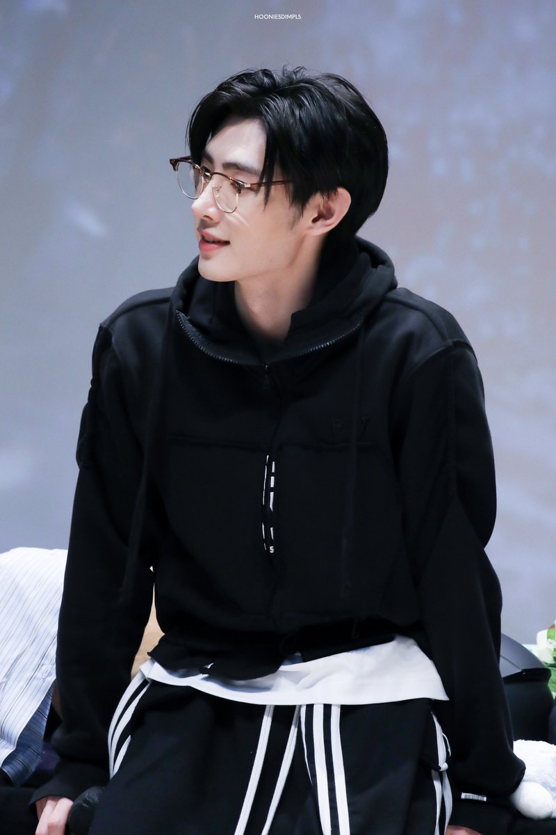 250627 뮤직아트 팬싸

기절함

#성훈 #SUNGHOON #ソンフン
#ENHYPEN #엔하이픈