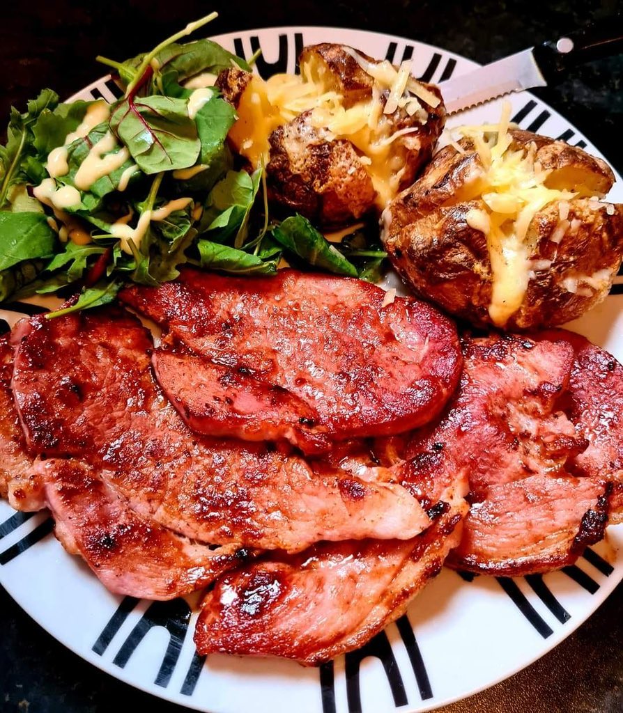 Do you think this bacon is overdone? 🤔