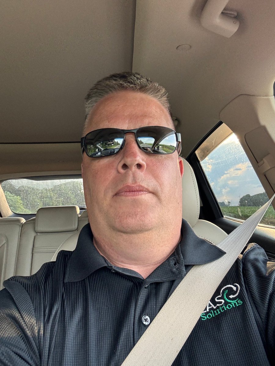 KLASSolutions's tweet image. 🚗 On the road again — heading to do another showing for a KLAS Solutions listing! Helping doctors find the right practice fit is one of my favorite parts of the job. Let’s go build some dream practices! 

💼🦷 #KLASSolutions #PracticeTransitions #DentalSuccess #OnTheMove