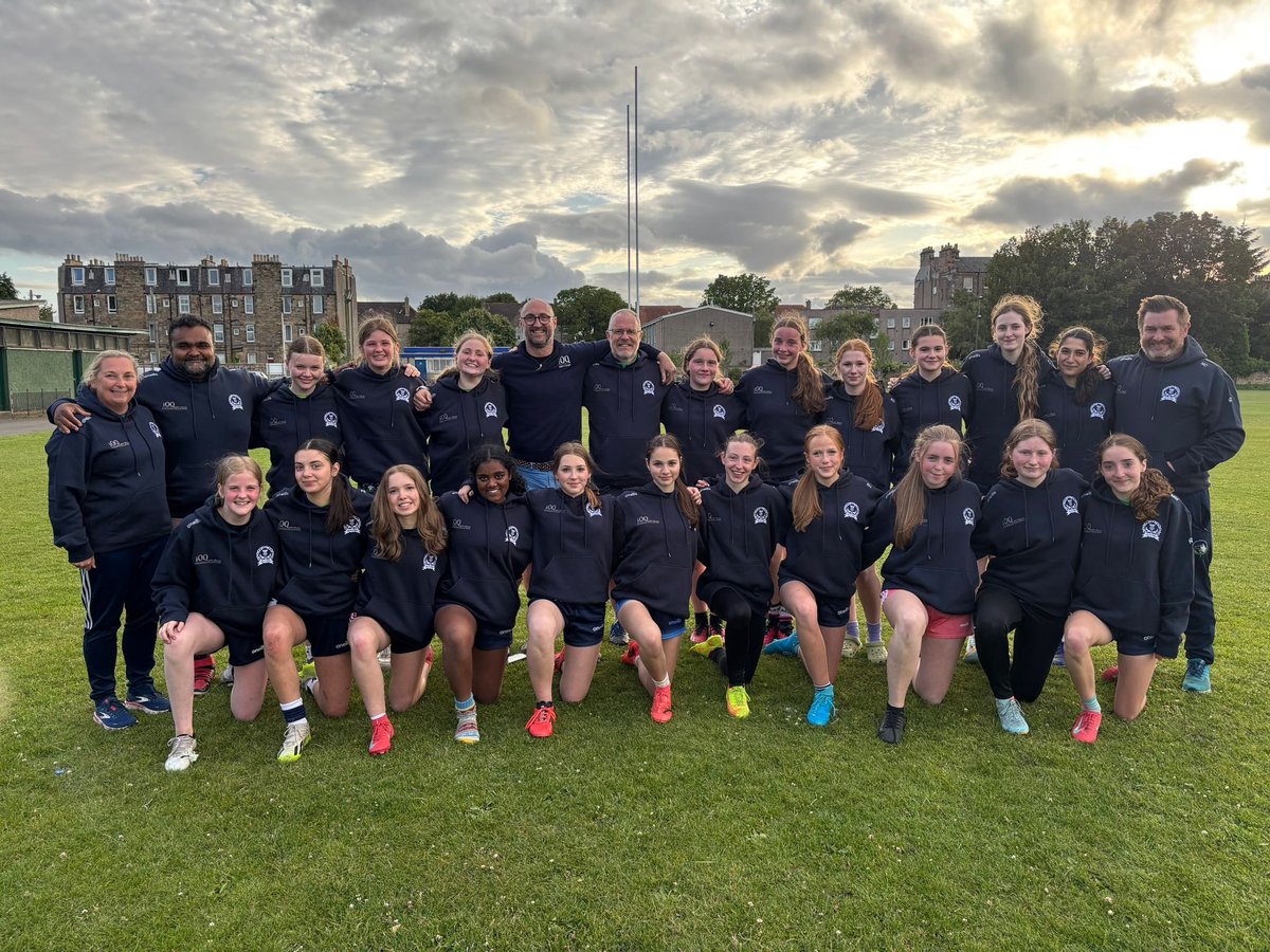 Best of luck to the Dunedin Óg U15 representatives who are in Derry this weekend for the All Ireland Feile playing for Scotland LGFA. We are all super proud of their hard work and determination and we know they will bring 💯. 🤞🏻🙌🏻🏐🏴󠁧󠁢󠁳󠁣󠁴󠁿 #scotlandgaa #gaa