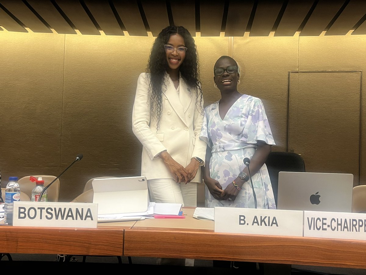 bandanarana2014's tweet photo. Shattering Stereotypes
At 26, Botswanaโs Gender Minister led her countryโs delegation to #CEDAW. The session was chaired by the youngest CEDAW member. @BrendaAkia Two bold young women, reshaping global norms. #Botswana @CedawUn https://t.co/Hu6xm176ed