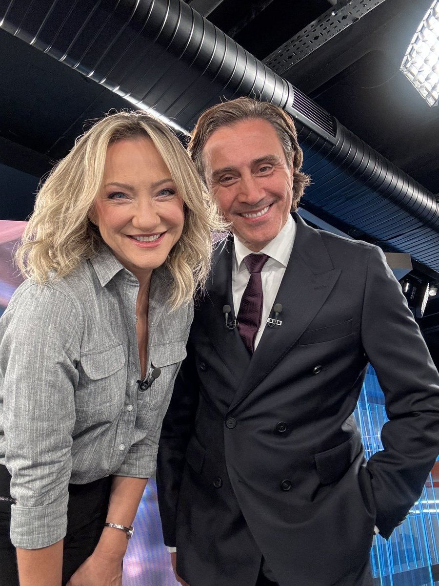 #KapanışaDoğru’da şimdi <a href="/tanerozarslan/">Taner Ozarslan</a> ile beraberiz sorularınızı bekleriz🤗